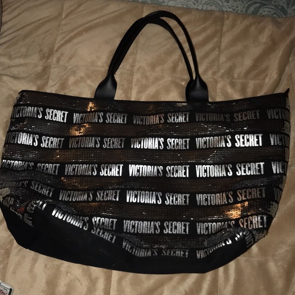 Victoria's Secret Handbags - Big tote bag